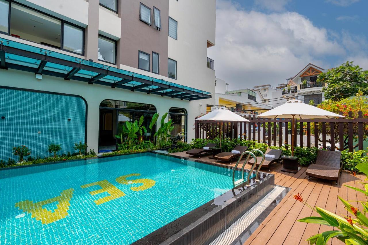 Sea Breeze Condotel Danang Εξωτερικό φωτογραφία
